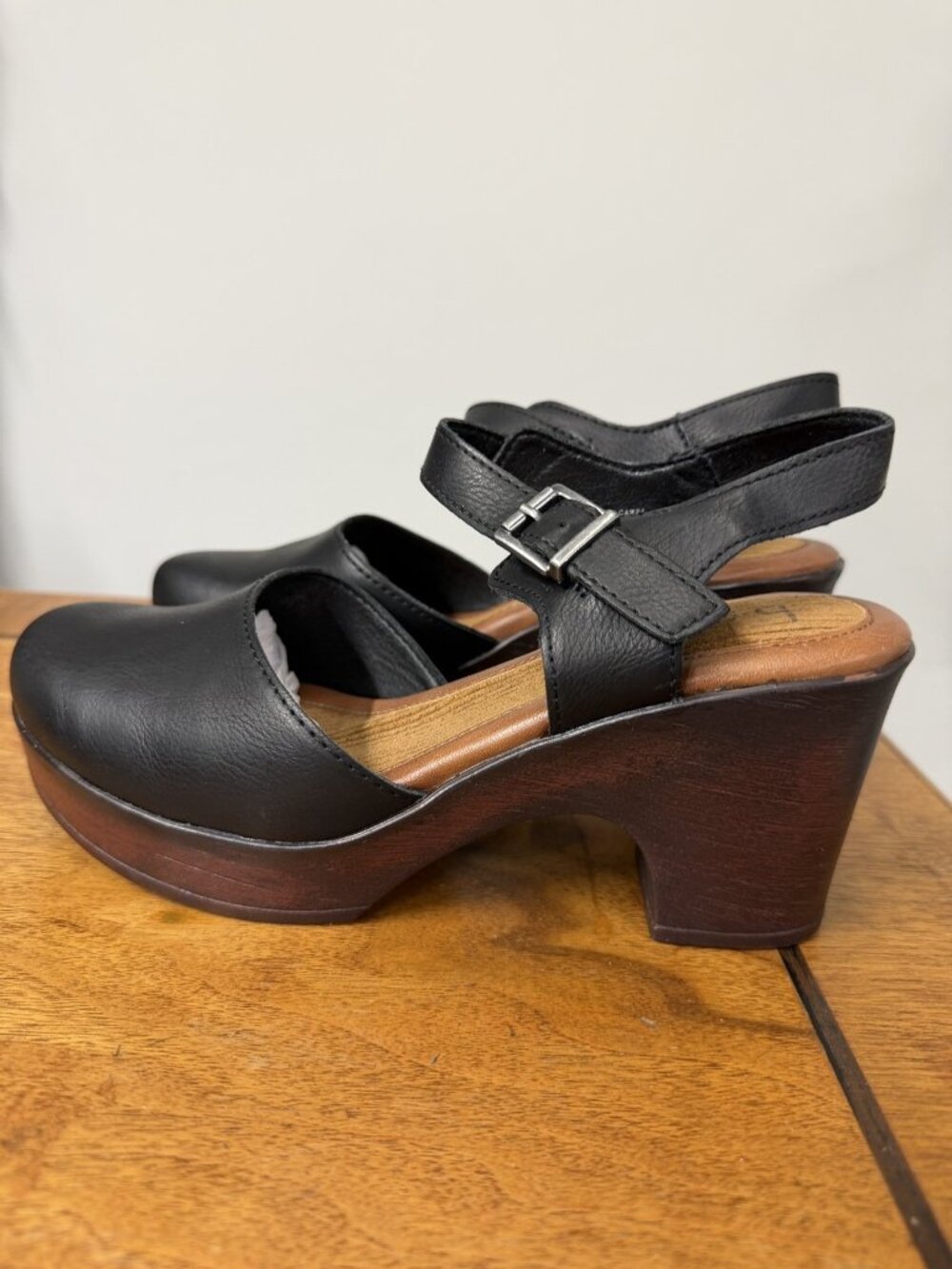 B.O.C. Born Women's 8 Black Natasha Comfort Wedge Sandals Platform Chunky - Picture 3 of 6